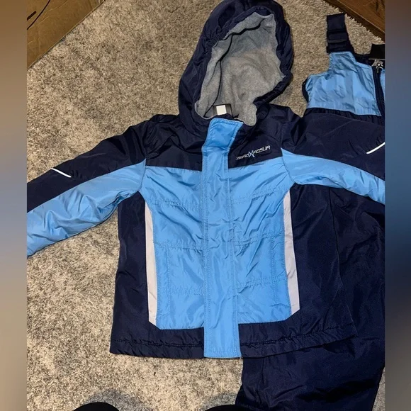 Zero Xposur baby/toddler snow jacket and pants size 24months EUC - Picture 2 of 4